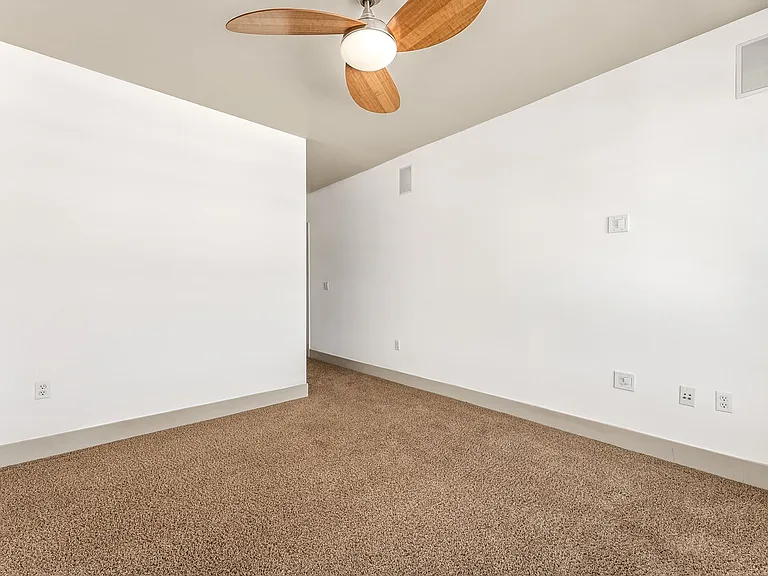 1501 Tacoma Ave S #519 — Photo 22
