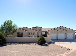 4718 27th Ave NE, Rio Rancho, NM 87144