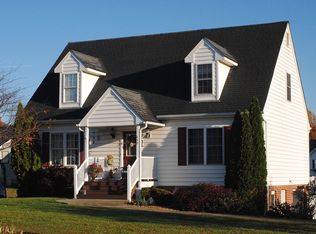 650 Russell Springs Dr, Lynchburg, VA 24501