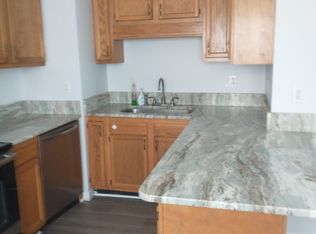 2011 River Dr #A, Greenville, NC 27858