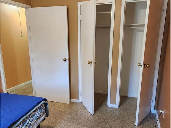 5th image of 512 Wales Ave #2