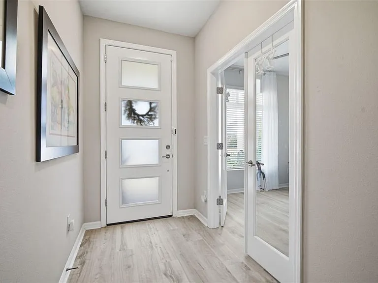 31477 Westbury Estates Ave — Photo 3