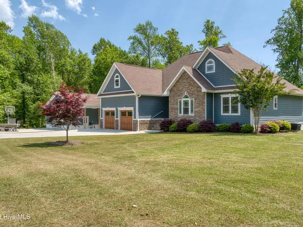 182 Branch Court, Swansboro, NC 28584