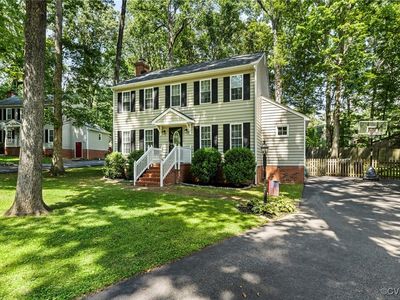 1025 Yucca Ct, North Chesterfield, VA, 23236
