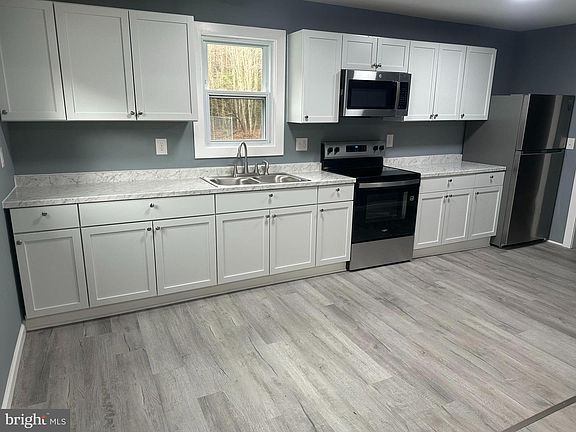 4th image of 29862 Hudson Corner Rd