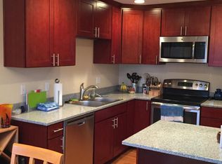 410 Pine St APT 4, Edmonds, WA 98020