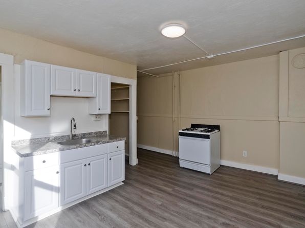 1200 Grattan St APT 2L