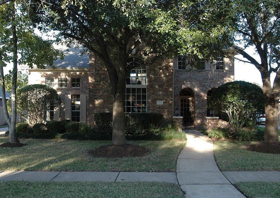 1st image of 4415 Magnolia Ln