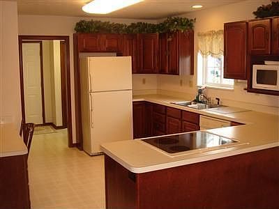 2nd image of 5276 Yellowstone Dr