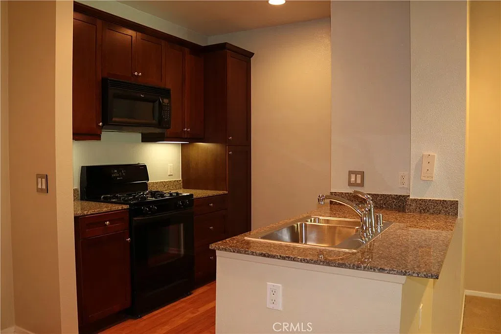 1 bed, 1.0 bath, 602 sqft, $2,550 — Photo 3