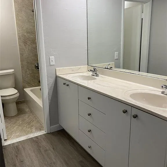5229 SW 40th Ave #41 — Photo 8