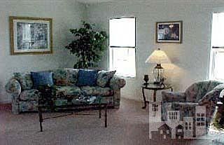2nd image of 9417 Cottonwood Drive