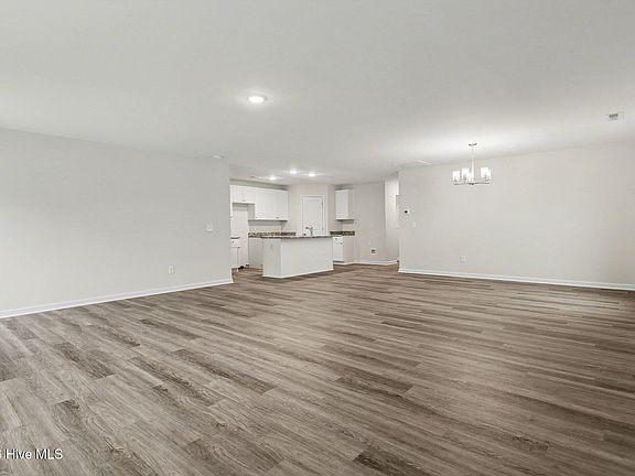 5th image of 63 W Emily Gardens Drive