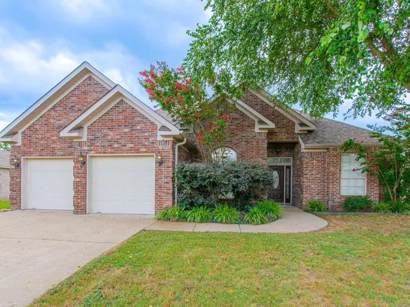 13 Blueberry Ln, Cabot, AR 72023