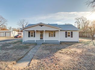 300 Rose Ave, South Roxana, IL 62087