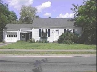 486 Common St, Walpole, MA 02081