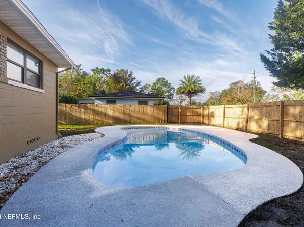 958 OVERLOOK Drive, Jacksonville, FL 32211