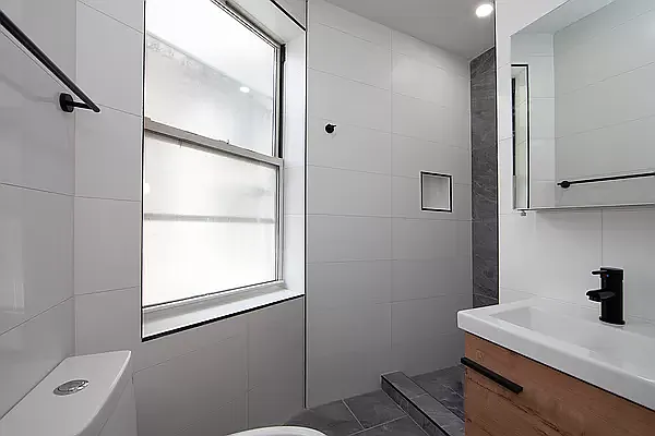 Rented by R New York | media 5