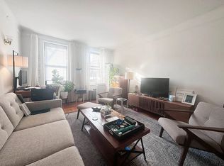 28-40 34th St #2B, Astoria, NY 11103