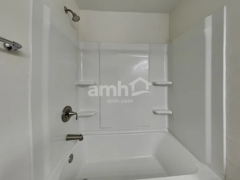 919 Walden Pond Dr — Photo 21