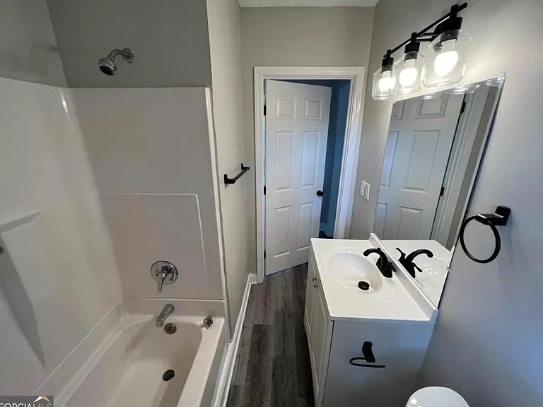 1891 Connally Dr — Photo 3