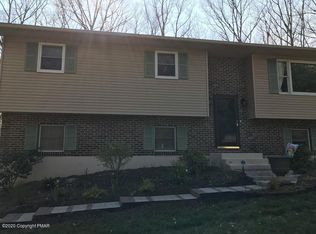 1115 Laurel Dr, Saylorsburg, PA 18353