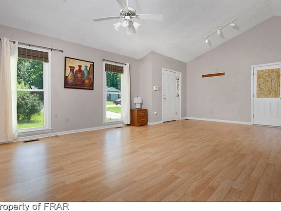 5th image of 3609 Hastings Dr