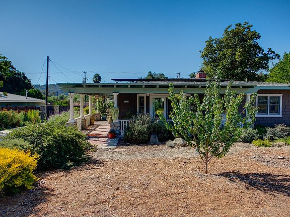 3rd image of 1188 Woodland Ave