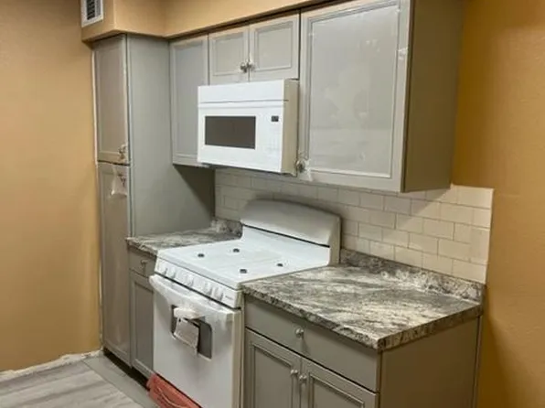 2014 Castleberry Ln APT A, Las Vegas, NV 89156
