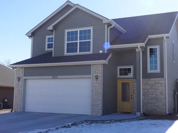 8722 William Dr, Manhattan, KS 66502