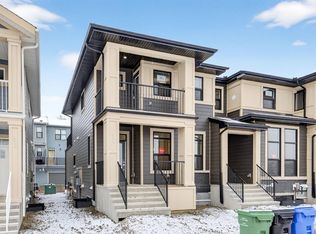 338 NW Alpine Blvd SW, Calgary, AB T2Y0T8