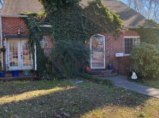 2114 Washington Pike, Knoxville, TN 37917
