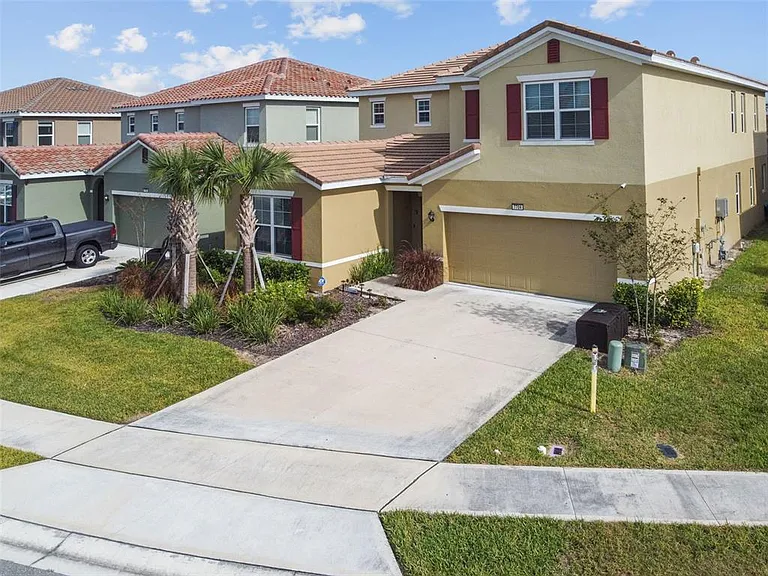 7704 Oakmoss Loop — Photo 86