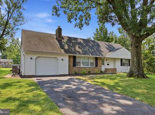 432 E Summit St, Souderton, PA 18964