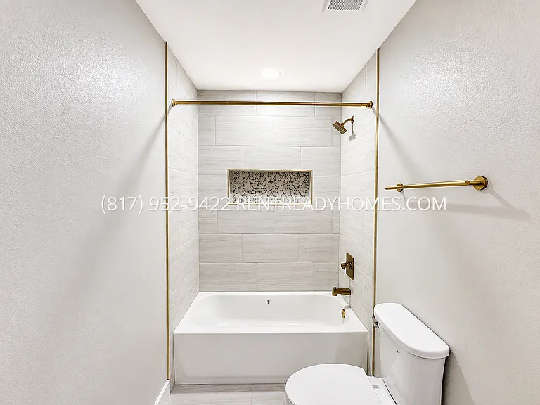 4919 Dickens Rd — Photo 18