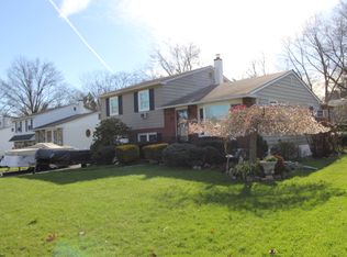 1825 Willow Ave, Willow Grove, PA 19090
