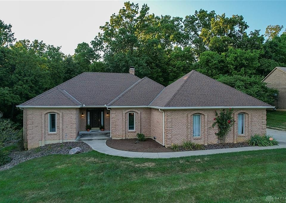 1st image of 8469 Rupp Farm Dr