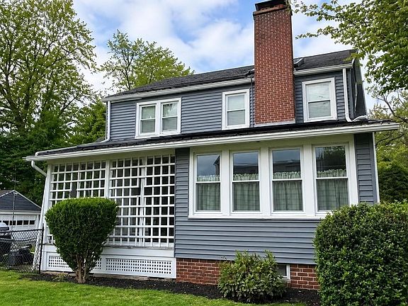 3rd image of 29 Rogers Ave