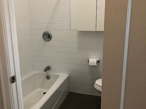 3rd image of 1575 Broadway APT 7