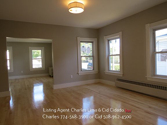 3rd image of 10 Columbus Ave
