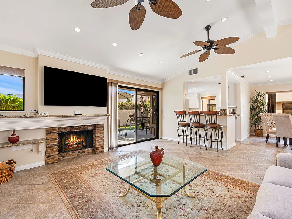 72767 Fleetwood Cir