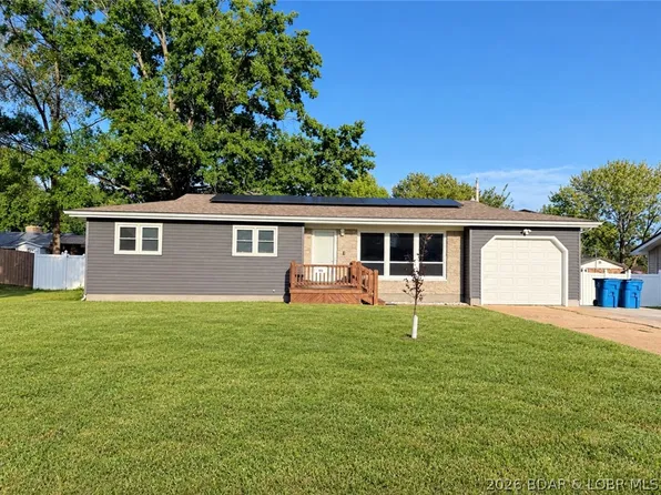 108 Gerhart Ave, Eldon, MO 65026