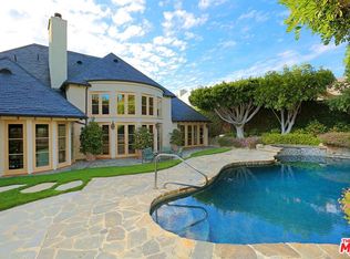 220 Loring Ave, Los Angeles, CA 90024