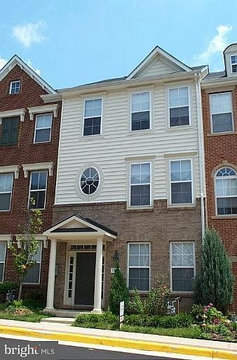1st image of 7031 Little Thames Dr