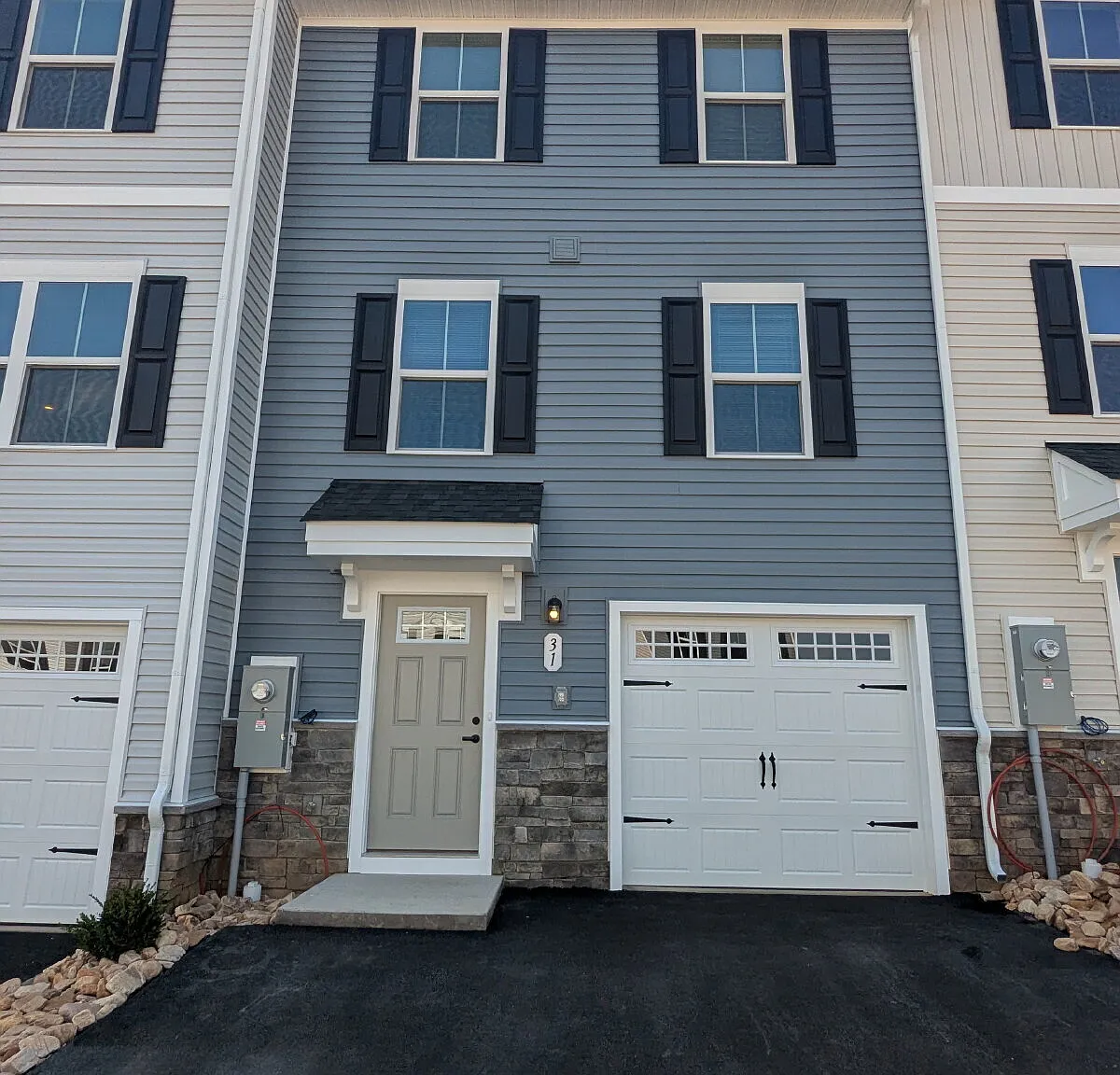 Pristine, Brand-New 3-Bedroom Home — Photo 1