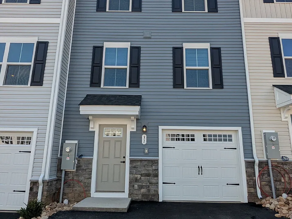 31 Cider Miller Ln