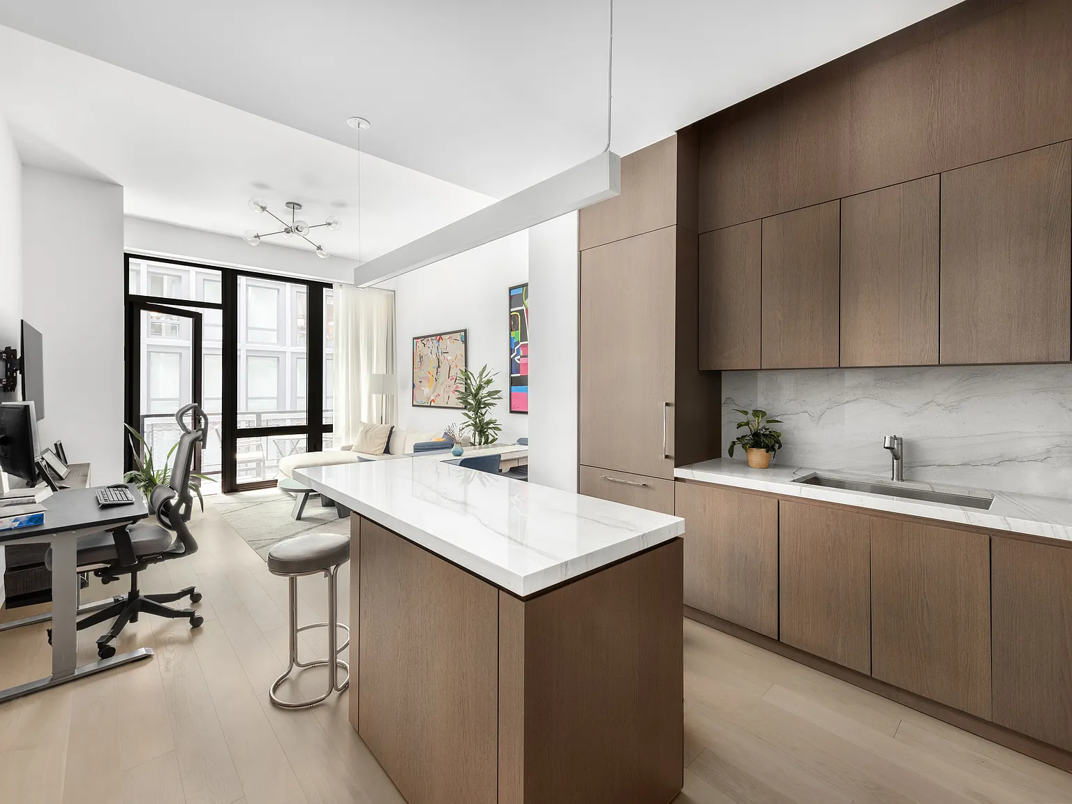 77 Charlton Street — Photo 3