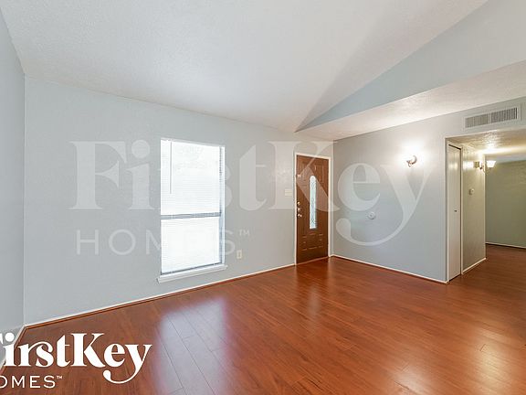 4th image of 24007 Beef Canyon Dr
