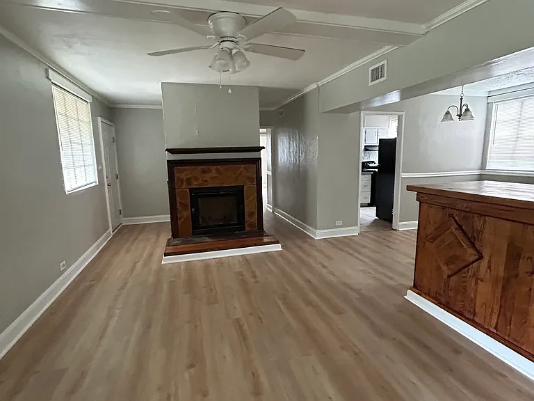 1604 Malone Dr — Photo 1