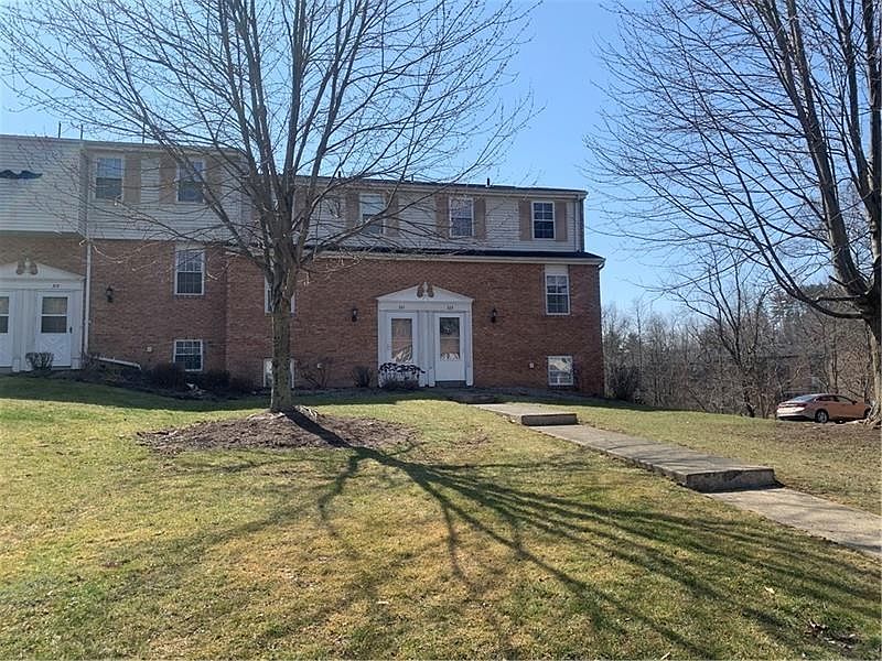 1st image of 321 Bellford Ct